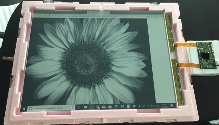 GSR TECHNOLOGY ITALY, NEW OPPORTUNITIES WITH THE H-INK TECHNOLOGY: THE ELECTRONIC INK WHICH USES SUNLIGHT